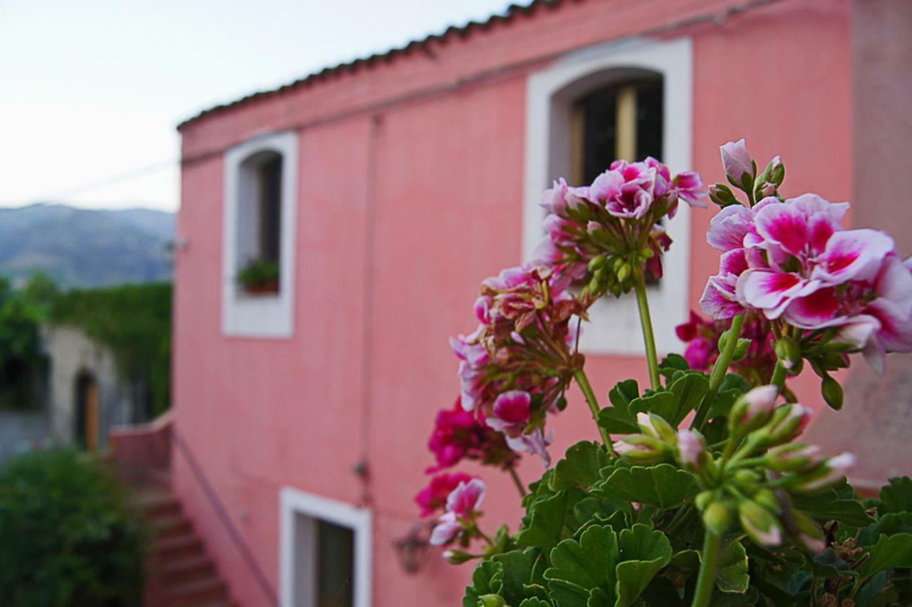 Вилла I Giardini Di Naxos Экстерьер фото